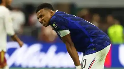 Kylian Mbappé se despachó con una autocrítica brutal tras la eliminación de Francia: “No hicimos lo que había que hacer”