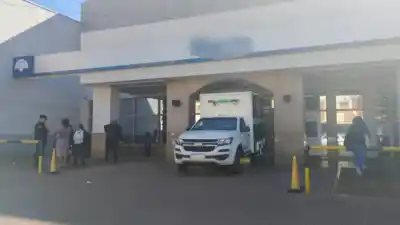 Tragedia en Posadas: esperaba en un banco, comió una chipa y murió atragantado
