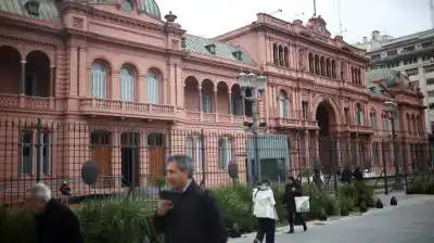 Semifinal mundialista: la Casa Rosada niega estar vacía y asegura que hay guardias en despachos clave