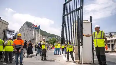 Fin de una era: retiraron el último muro fronterizo de Europa occidental entre España y Gibraltar