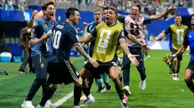 La locura del plantel argentino tras el gol de Lautaro Martínez que desató la euforia
