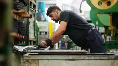 Industria en rojo: la capacidad instalada cayó en mayo y siete sectores sufrieron retrocesos