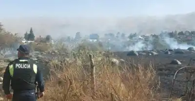 Alerta en Las Tacanas: el fuego que pudo ser tragedia y la rápida respuesta que lo evitó
