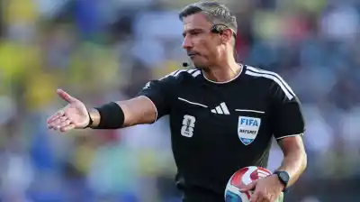 La FIFA eligió al árbitro de la final Argentina-España: su polémico pasado con la Selección