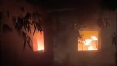 El Cevilar: un rayo destruyó una casa en medio de una tormenta