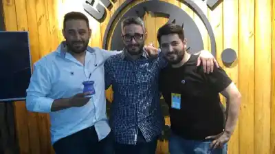 Salió de la cárcel, armó un taller en el comedor de su casa y hoy su fábrica factura millones
