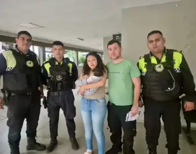 Desesperante momento en Las Talitas: policías lograron que un bebé de un mes volviera a respirar