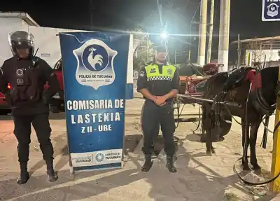 Lo que vecinos vieron en Lastenia: un caballo agotado y una mujer que no paraba de golpearlo