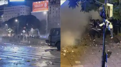 Piedras, botellas y 15 detenidos: la noche que empezó con apoyo a la Selección y terminó en guerra en el Obelisco