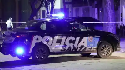 Rosario: encontraron muerta a una joven de 20 años con un disparo en el mentón y buscan a un sospechoso