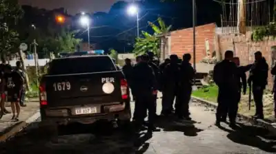 Balacera en barrio Humito: un muerto de un tiro en la cabeza y cuatro heridos