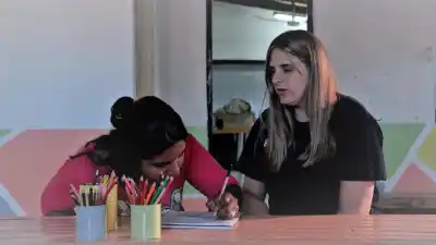 Concordia: la docente que convirtió su dislexia en una herramienta para romper el ciclo de la pobreza