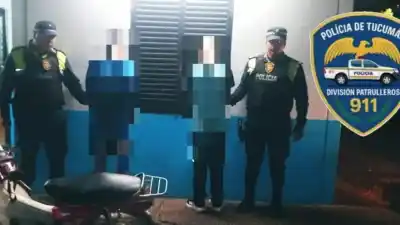 Policía de Tucumán recupera moto robada tras persecución en avenida Roca