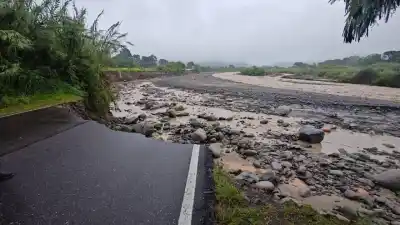 La ruta 321 en Lules desapareció: el río se llevó 200 metros de asfalto