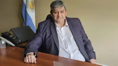 Jaldo sacude la Caja Popular de Ahorros de Tucumán y desplaza a hombres de Cisneros