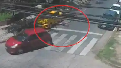 Córdoba: pactó la compra de un ventilador y terminó saltando de un auto en movimiento