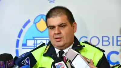 Un policía de Tucumán es separado de la fuerza tras la muerte de su madre en el barrio Villa 9 de Julio