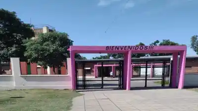 Vándalos destrozan una escuela en Banda del Río Salí y la comunidad exige seguridad urgente