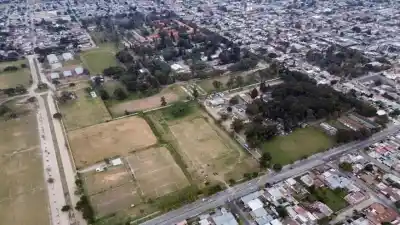 Jaldo advierte sobre Campo Norte: sin escritura, habrá que devolver los terrenos