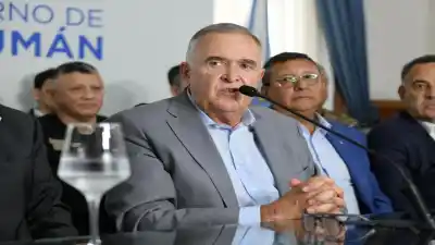 Política Nacional: El sorprendente puesto que ocupa el gobernador tucumano en el ranking de mandatarios