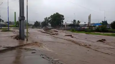 El temporal que azotó Tucumán: en solo dos horas cayó casi la mitad de la lluvia de todo febrero