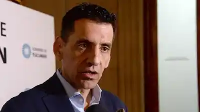 Escándalo político: Vargas Aignasse estalla contra Molinuevo por comparar la cárcel de Benjamín Paz con un centro de tortura