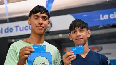 Operativo SUBEM: Miles de alumnos de la capital ya pueden tramitar su boleto gratuito
