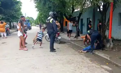 Concepción: Una discusión en plena calle terminó con un hombre al borde de la muerte y un agresor prófugo