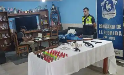 Golpe comando en Capital: Fueron a buscar una moto y se toparon con un arsenal