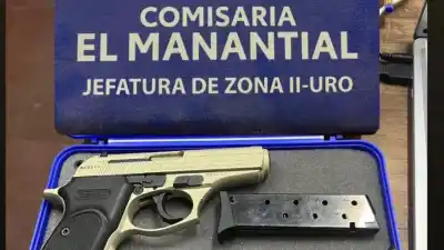Operativo en El Manantial: Allanan una vivienda y el hallazgo sorprende a los efectivos