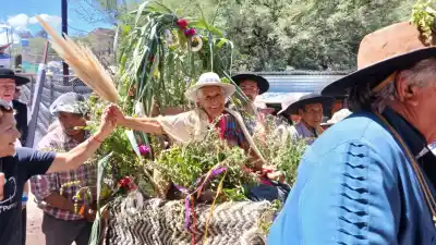 Emoción en los Valles: Amaicha del Valle coronó a su Pachamama 2026 en un acto ancestral