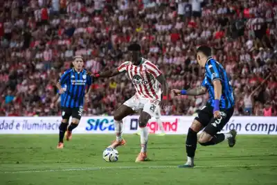 Polémica en Córdoba: el penal que desató la furia de Atlético y un gol en el minuto 92