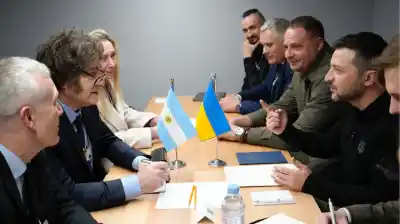 Milei tiene una invitación secreta: el viaje que planea y que nadie esperaba