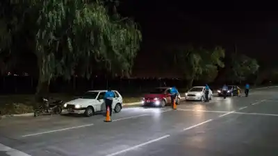 Tucumán triplica la presencia policial y refuerza controles de alcoholemia para Navidad