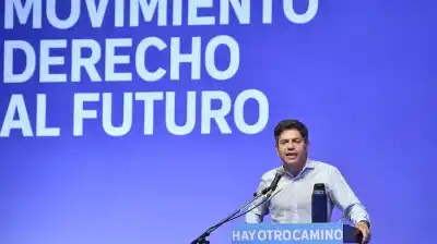 Kicillof ya tiene el PJ bonaerense y ahora prepara un movimiento que podría cambiar todo para 2027