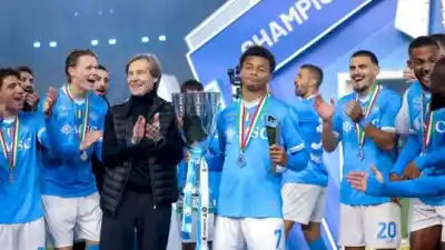 Napoli corta una década sin títulos y conquista la Supercopa en Arabia Saudita