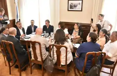 El Gobierno de Tucumán abrió una ronda clave de diálogo con los gremios de la salud: ¿qué pidieron los trabajadores?