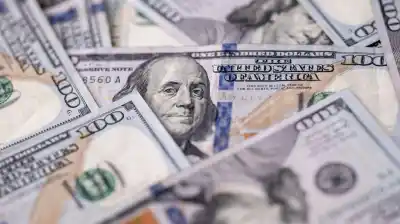 El dólar se desploma y el Gobierno guarda un secreto: ¿qué hay detrás de la calma que nadie esperaba?