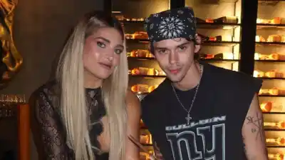 Felipe y Marta Fort: el festejo íntimo que deslumbró a todos con sus looks y un detalle especial