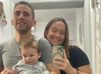Después de 445 días de silencio: la llamada que hizo gritar de emoción a la esposa del gendarme argentino preso en Venezuela