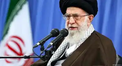 Trump lanzó una bomba sobre Irán: asegura que el líder supremo murió en los bombardeos