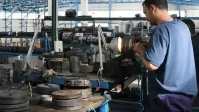 La industria tucumana en alerta roja: caída libre de la producción y ventas en medio de la tensión nacional