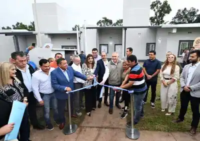 Burruyacú: La entrega de viviendas que reactivó un barrio fantasma y desató una cadena de anuncios