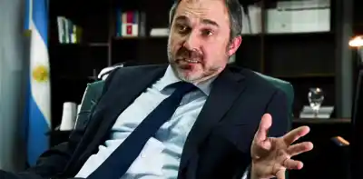 Un nombre oculto sale a la luz: la clave iraní que el fiscal del caso AMIA asegura que decidió el ataque