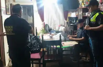 Operativo en el barrio Municipal: allanan una casa tras una denuncia por extorsión con material íntimo