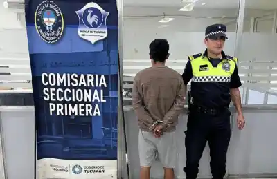 Capturan a un sospechoso tras una persecución policial en pleno centro tucumano