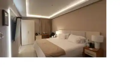 El hotel de lujo de Pablo Toviggino en Santiago: un paraíso vacío que despierta sospechas