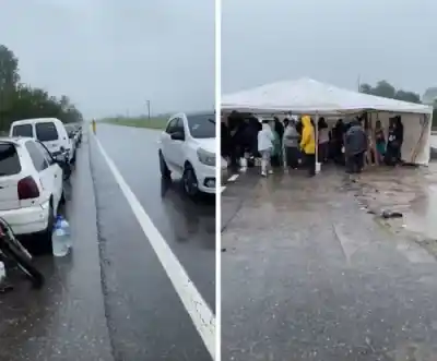 Emergencia en El Mollar: el agua invade viviendas y obliga a una evacuación masiva