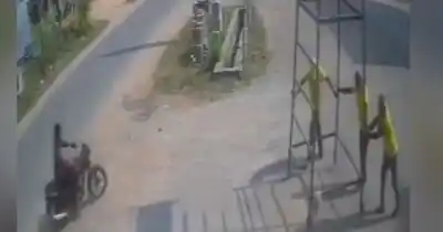 Impactante tragedia en India: Un contacto mortal con cables de alta tensión termina con la vida de dos trabajadores