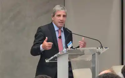 Caputo tras el 2,9% de inflación: “Es un ataque político, pero el kirchnerismo será un partido residual”
